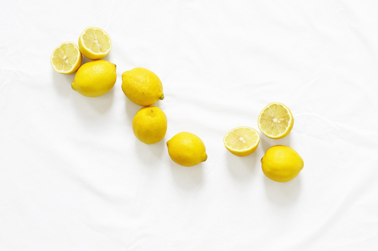 Lemon essential oil is used in Elixir Mind Body Botanicals Support Massage + Body Oil at Elixir Mind Body Boutique